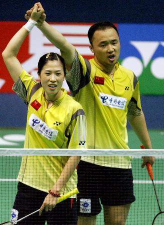  梅总双打默契配合，美网混双决赛勇夺桂冠