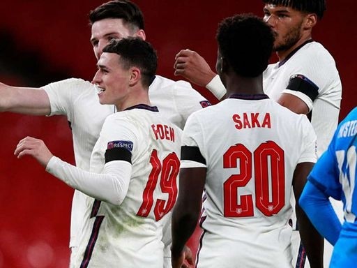  青春风暴席卷赛场，年轻军团展露锋芒